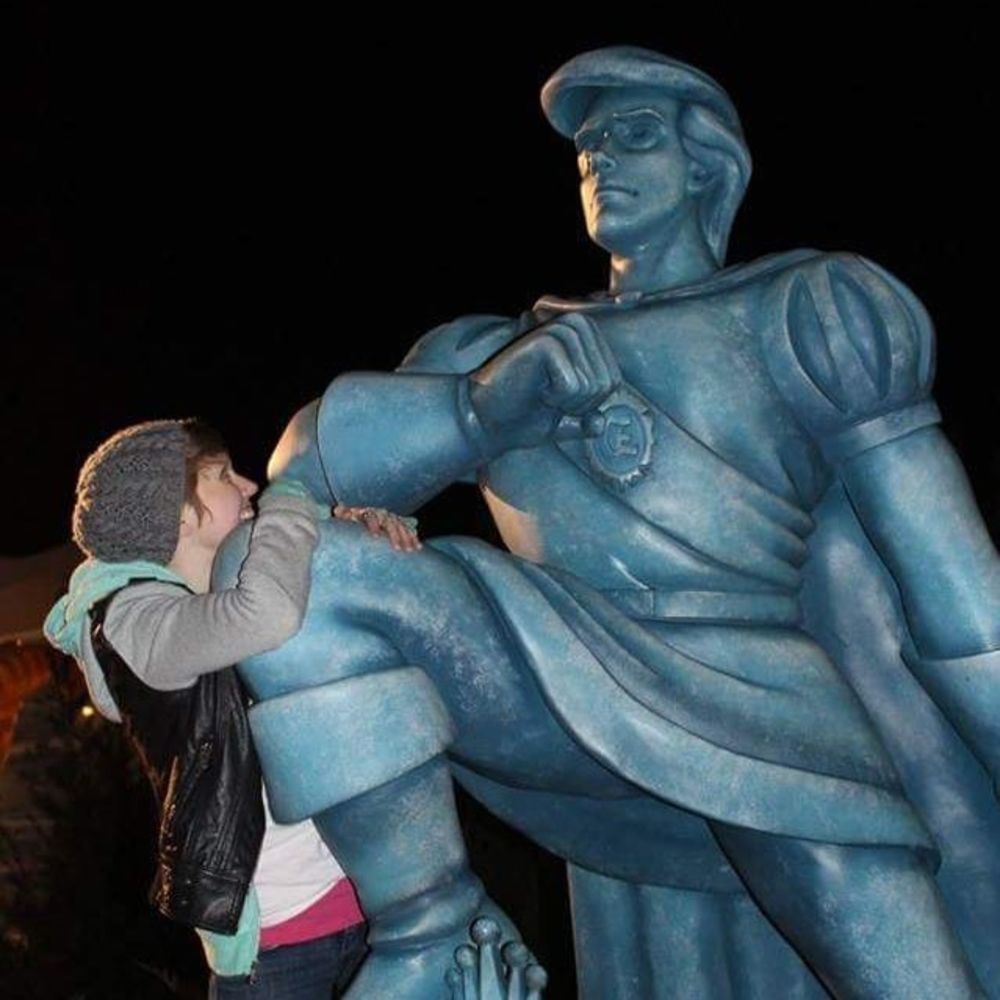 Meet your Posher, Annie